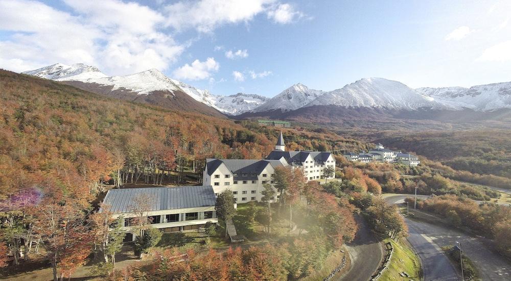 Las Hayas Ushuaia Resort Extérieur photo